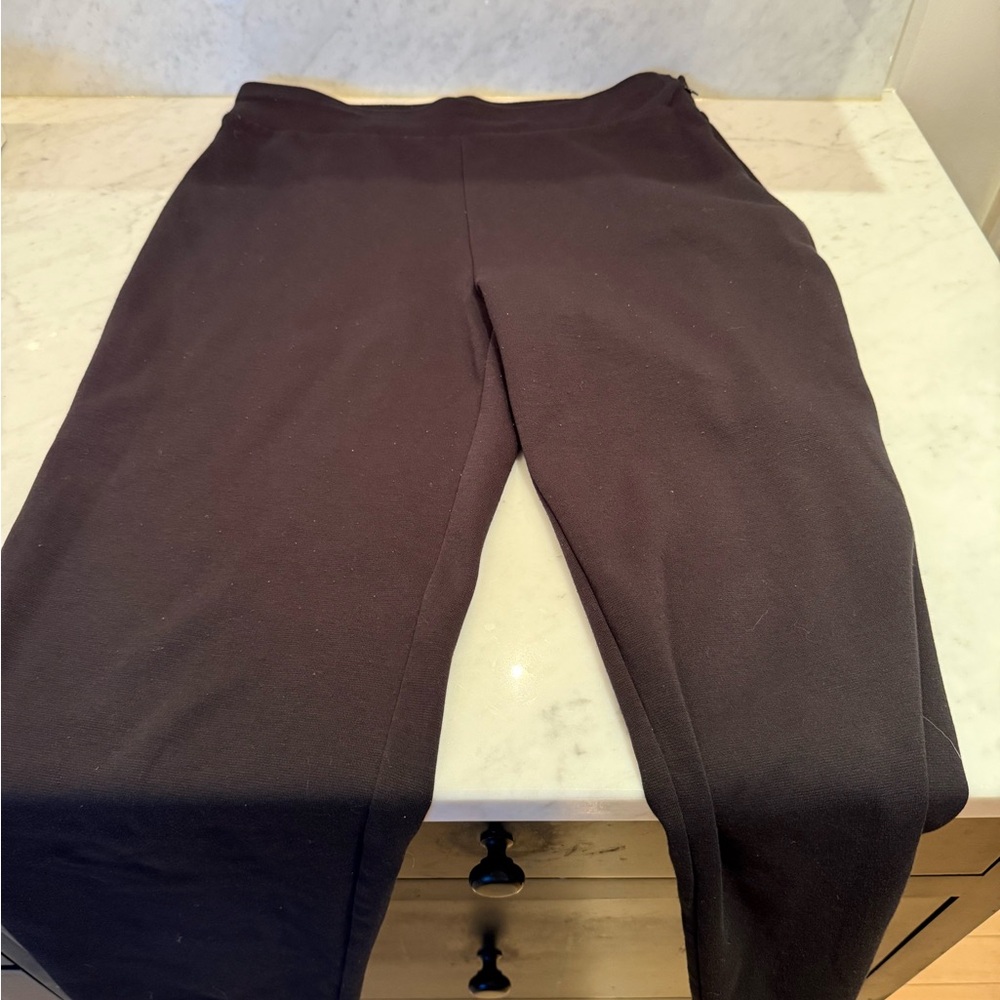 Women’s Hanna Andersson Classic Black Pants Size Medium